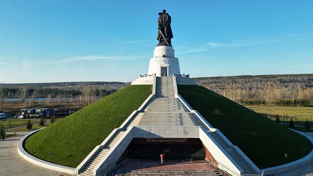 Кемерово мемориал воину освободителю фото