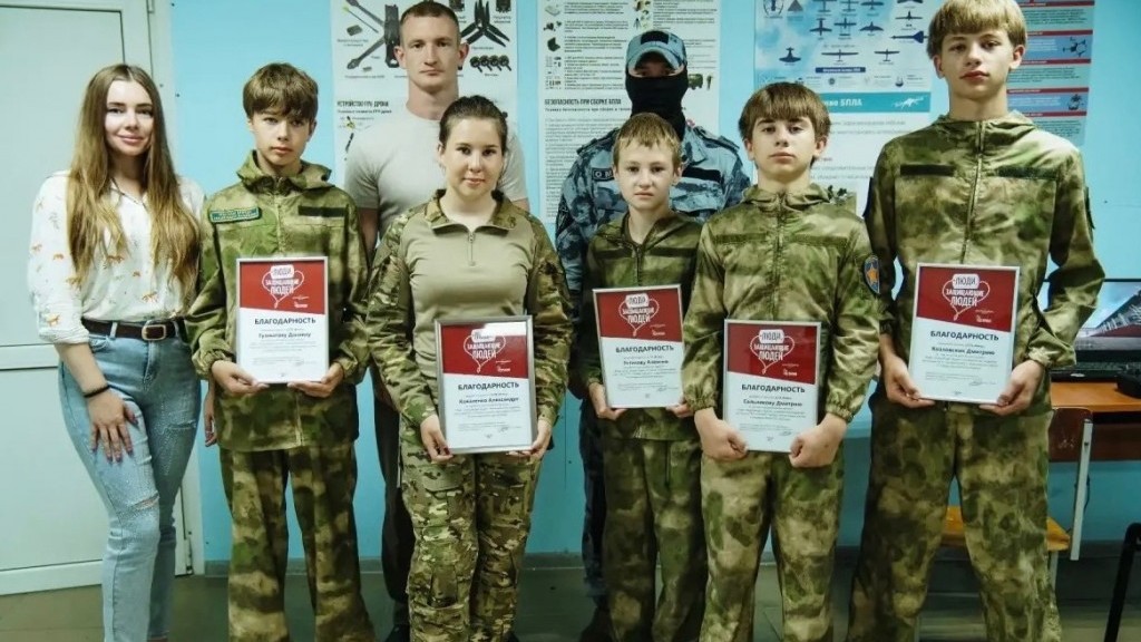 В Барнауле завершился очередной этап образовательного проекта «Небесный патруль» Фото №1